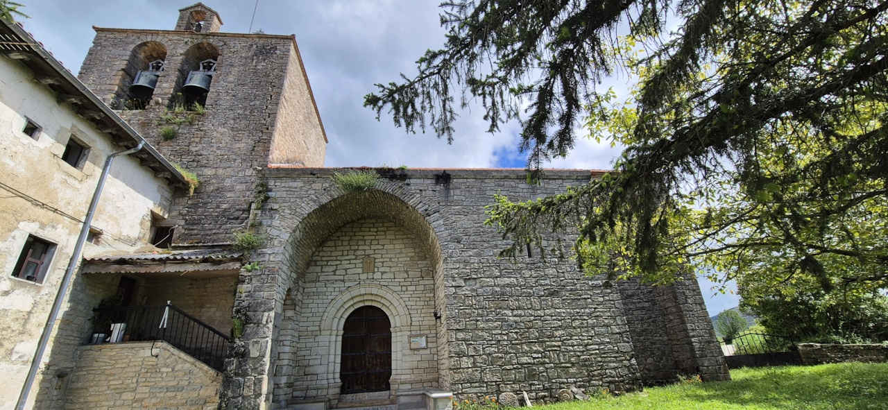 Iglesia de urdanoz